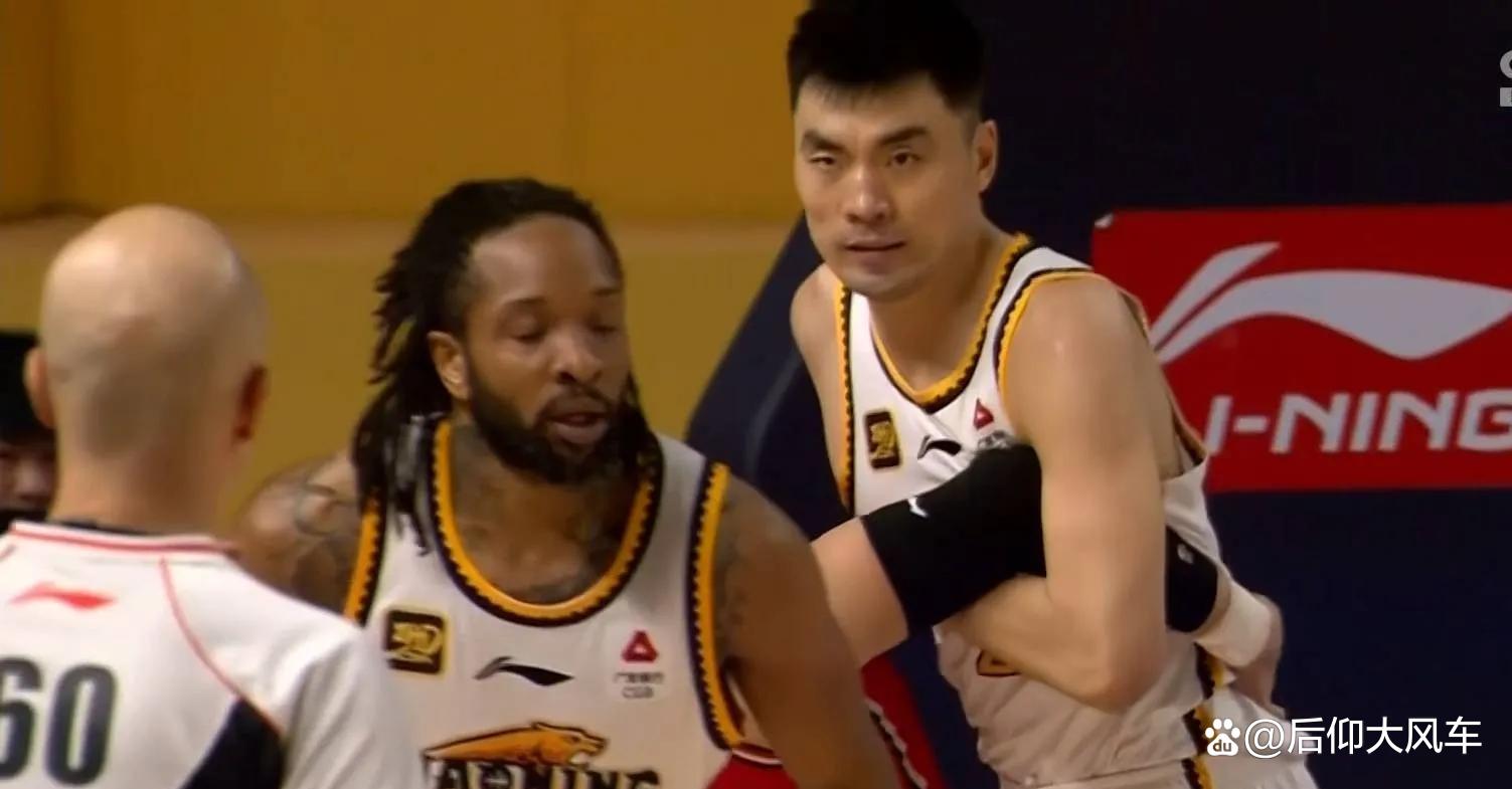 佩鲁贾主场大胜亚特兰大，继续领跑积分榜