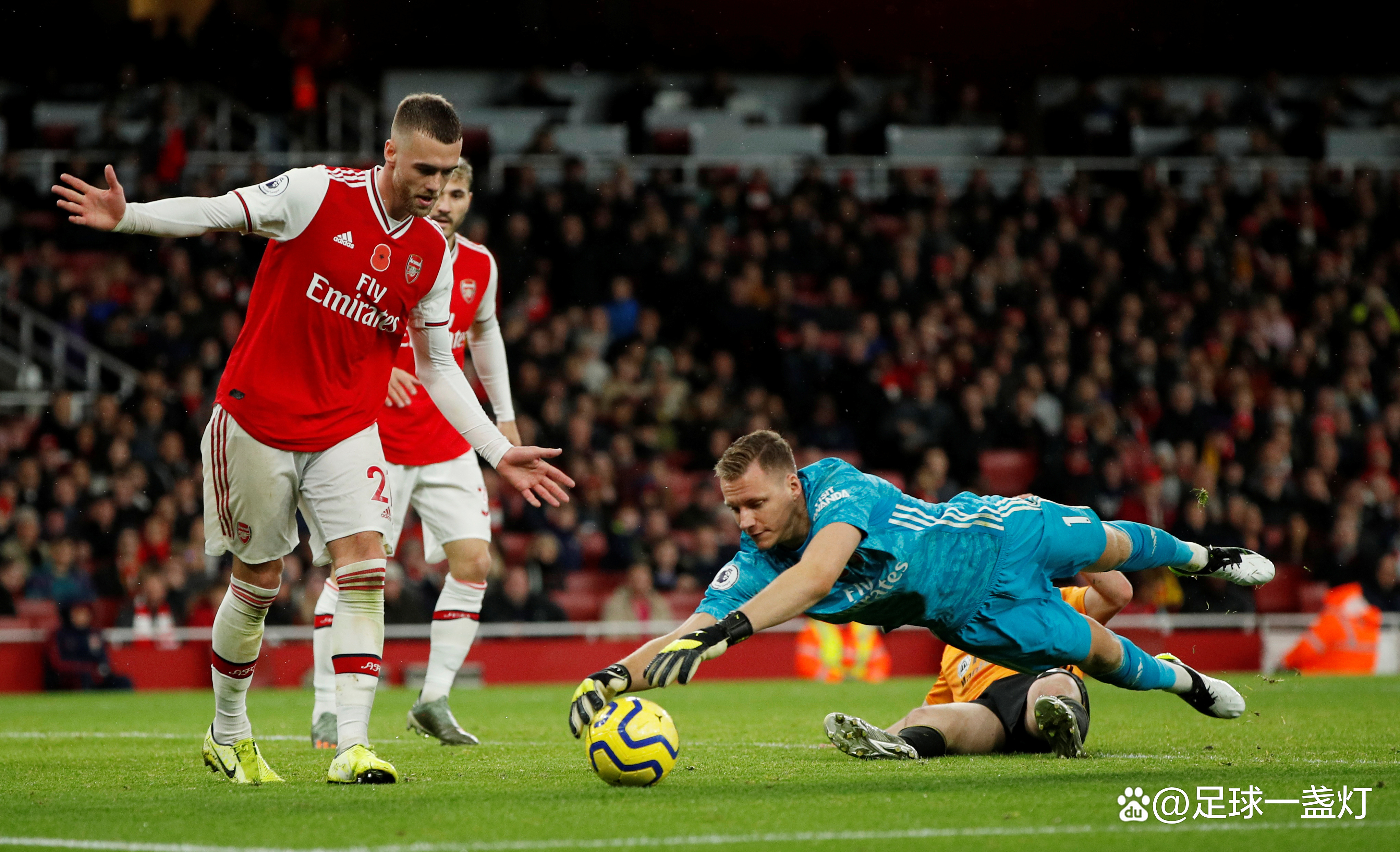 开云体育官方入口-阿森纳主场2比2逼平狼队，攻守皆失
