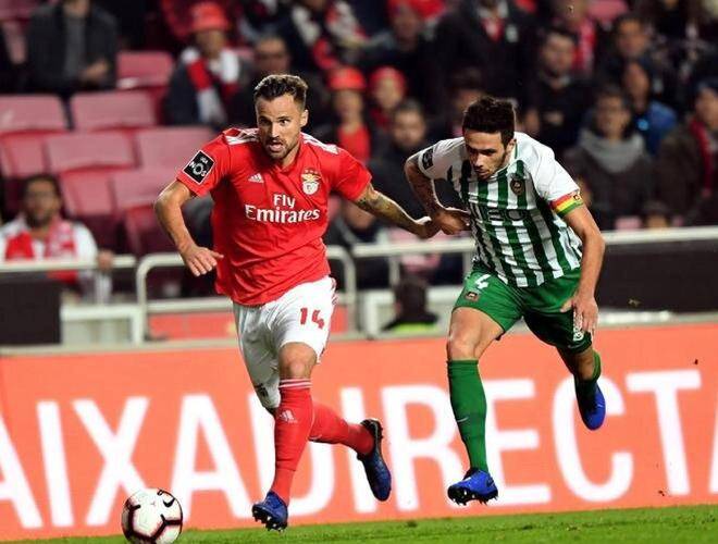 开云体育官方登录入口-包含里尔主场不敌强敌，客场战绩再遭打击的词条